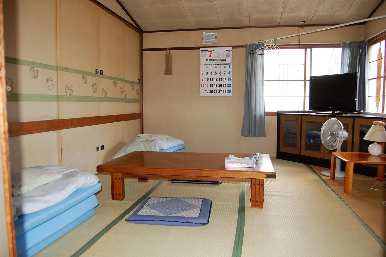 Minshuku Shaman No Sato Hotel Oshamambe Exterior photo